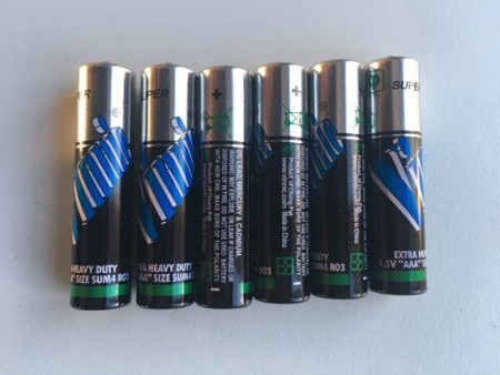 6 batterier 1,5 V - AAA 
